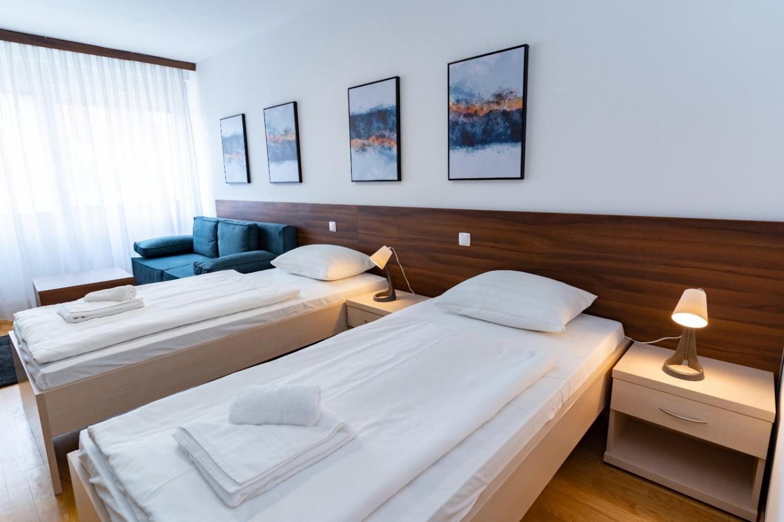 Artearia Hotel بييلوفار المظهر الخارجي الصورة